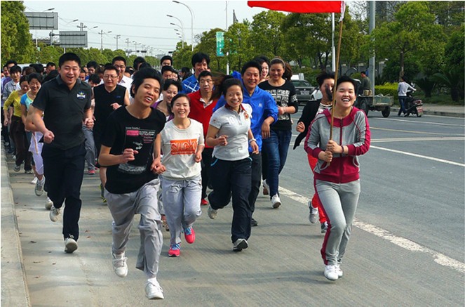 活力青春，與長跑同行！